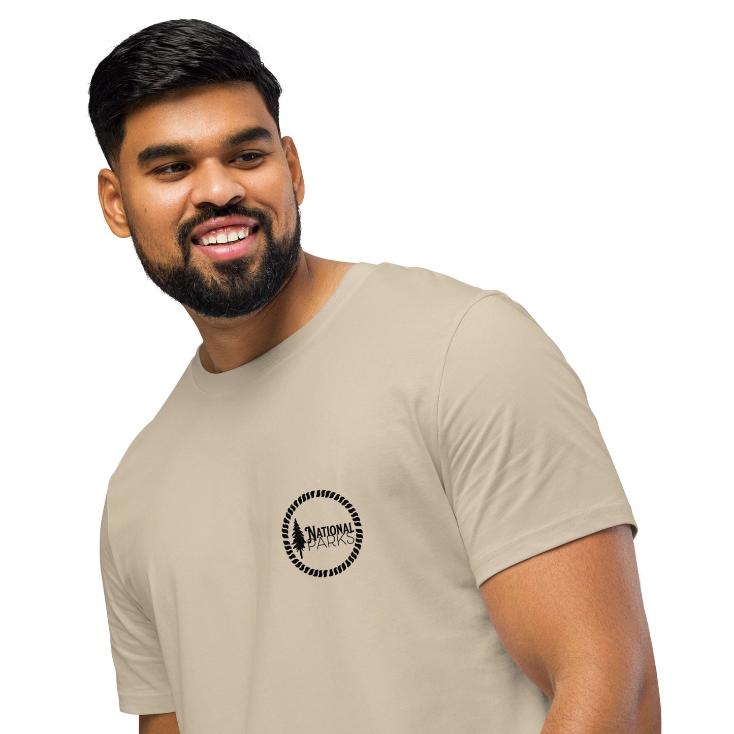 Organic t-shirt, National Parks, chasing sunsets, color beige, front pocket men